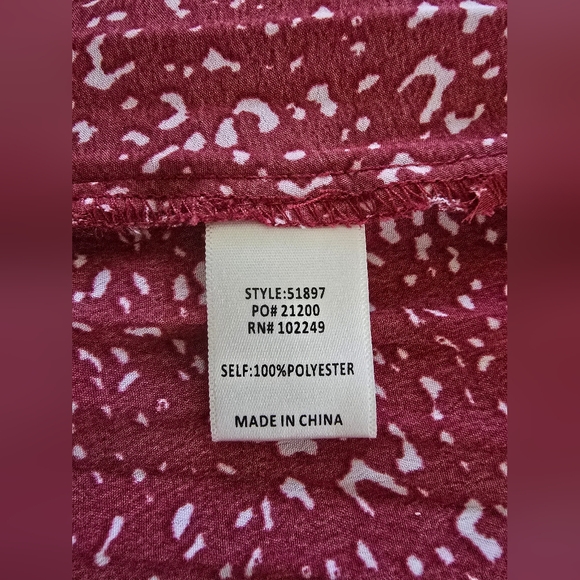 Skies Are Blue red pleated midi skirt in size Large - Picture 3 of 3